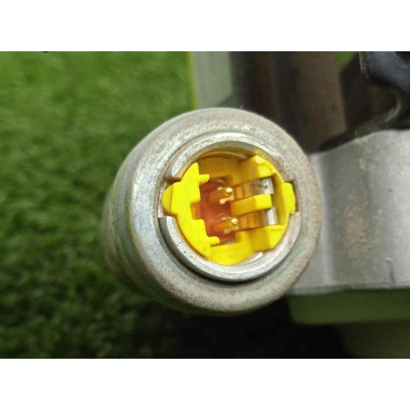 Recambio de cinturon seguridad delantero izquierdo para nissan x-trail (t30) 2.2 16v turbodiesel cat referencia OEM IAM SINREFER