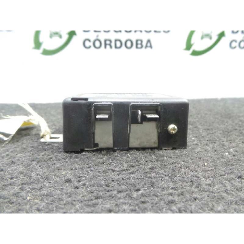 Recambio de antena para mercedes-benz clase m (w163) 2.3 16v cat referencia OEM IAM 1638200289 FUBA 