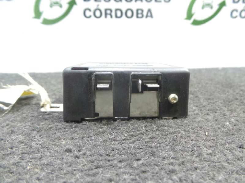 Recambio de antena para mercedes-benz clase m (w163) 2.3 16v cat referencia OEM IAM 1638200289 FUBA 