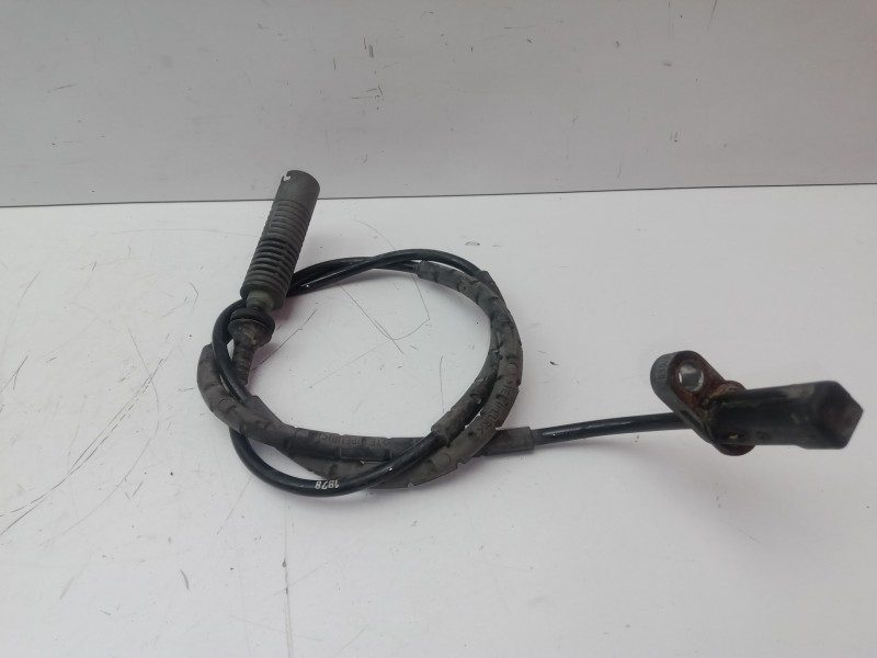 Recambio de sensor para bmw serie 1 berlina (e81/e87) 2.0 turbodiesel cat referencia OEM IAM 676246602 CAPTADOR.ABS 