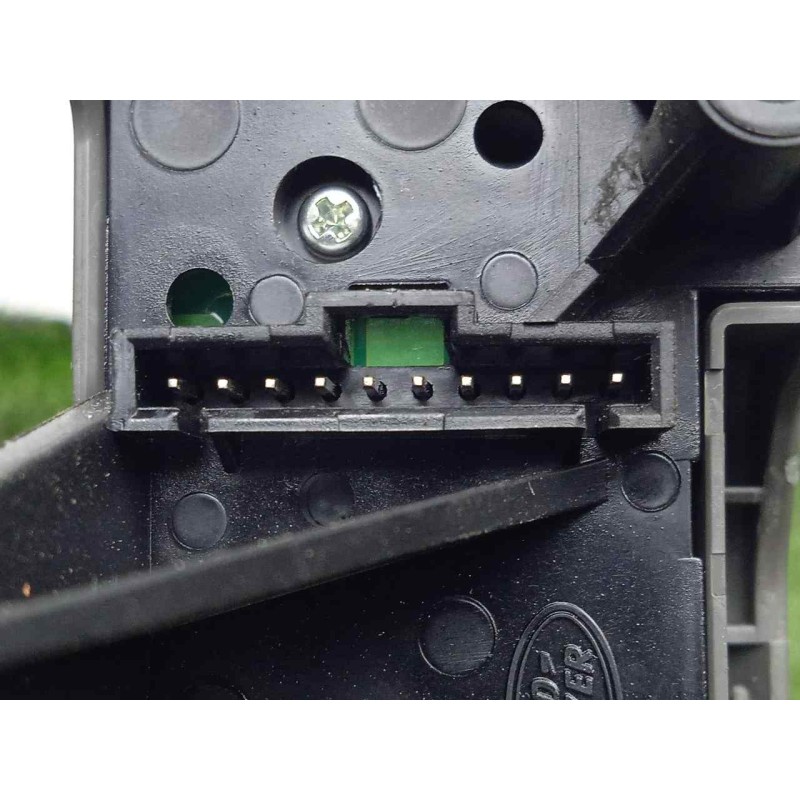 Recambio de mando volante para land rover freelander (lr2) 2.2 td4 cat referencia OEM IAM 5H2214K147EB  