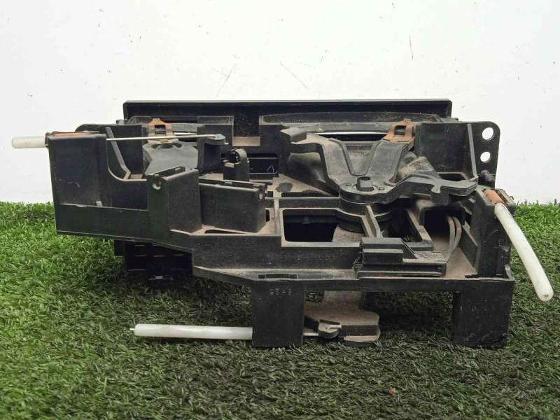 Recambio de mando calefaccion / aire acondicionado para isuzu n-serie 5.2 diesel referencia OEM IAM SINREFERENCIA  