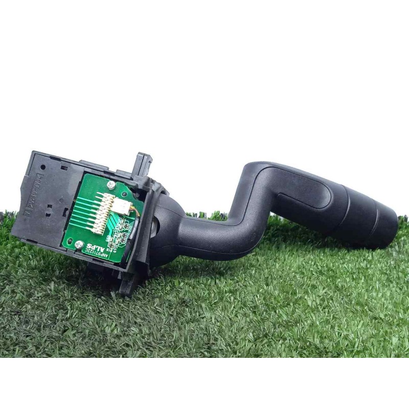 Recambio de mando luces para land rover freelander (lr2) 2.2 td4 cat referencia OEM IAM 6G9N3F972FA  