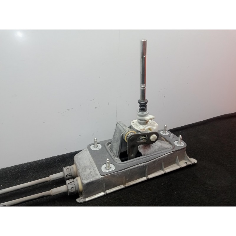 Recambio de palanca cambio para seat ibiza (6j5) 1.4 16v referencia OEM IAM 6Q0711061E  