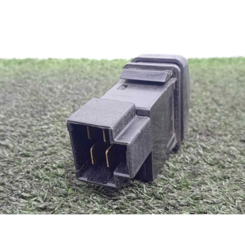 Recambio de interruptor para isuzu n-series npr / nqr 4.8 referencia OEM IAM 8971366930  