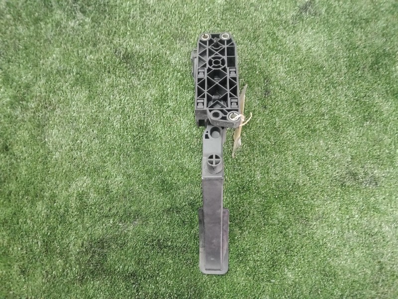 Recambio de pedal acelerador para seat toledo (1m2) 1.9 tdi referencia OEM IAM 0281002342  087107491YB3