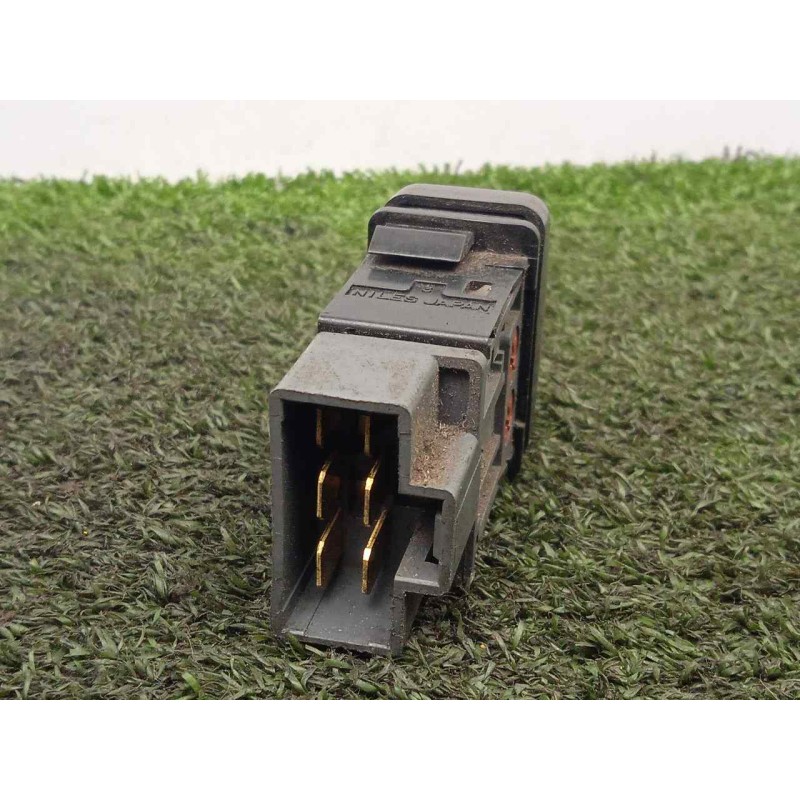 Recambio de interruptor para isuzu n-series npr / nqr 4.8 referencia OEM IAM 8971368141  