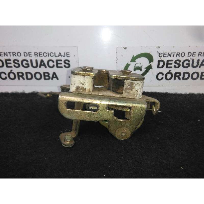 Recambio de cerradura puerta delantera izquierda para renault 11 1.6 d referencia OEM IAM SINREFERENCIA 5.PUERTAS MECANICA
