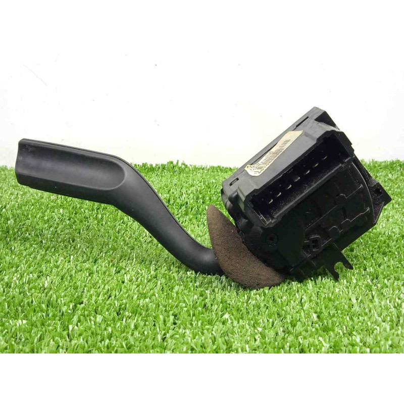 Recambio de mando limpia para volvo fl xxx referencia OEM IAM 5010589991  