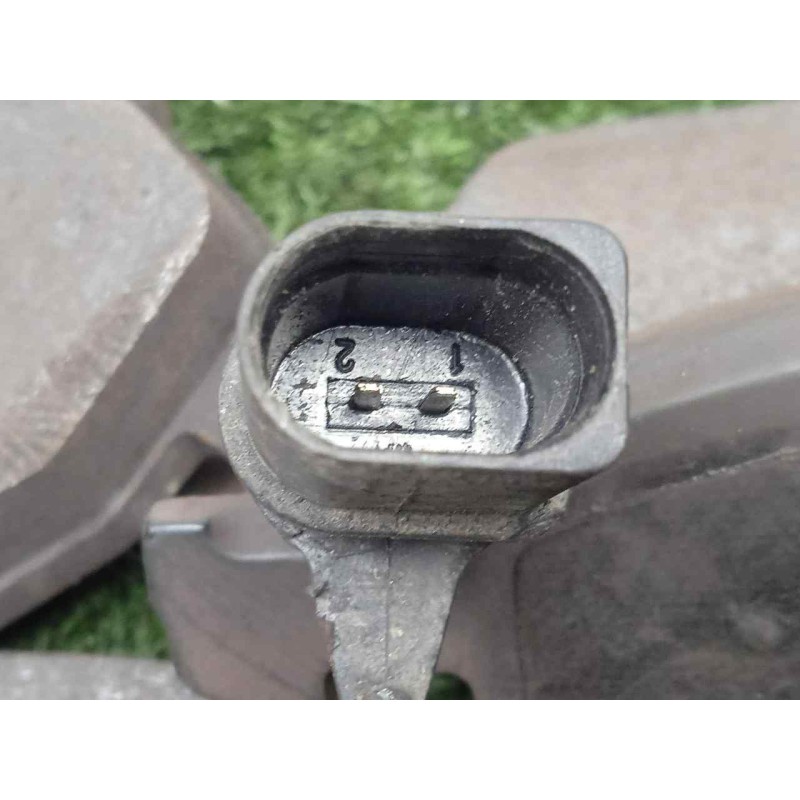 Recambio de pastillas frenos delanteras para seat exeo berlina (3r2) 2.0 tdi referencia OEM IAM   