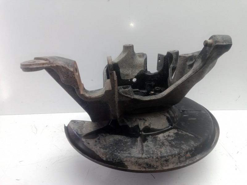 Recambio de mangueta trasera izquierda para ford kuga (cbv) 2.0 tdci cat referencia OEM IAM   