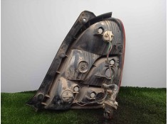 Recambio de piloto trasero izquierdo para kia carens 1.8 cat referencia OEM IAM  00-02  2