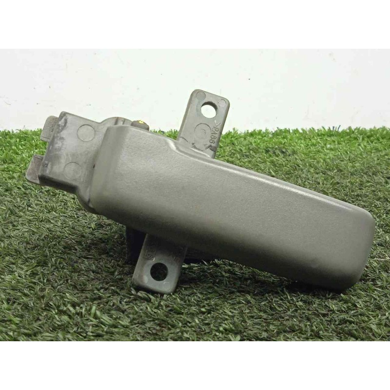 Recambio de maneta interior delantera izquierda para isuzu n-series npr / nqr 4.8 referencia OEM IAM 8978666021  