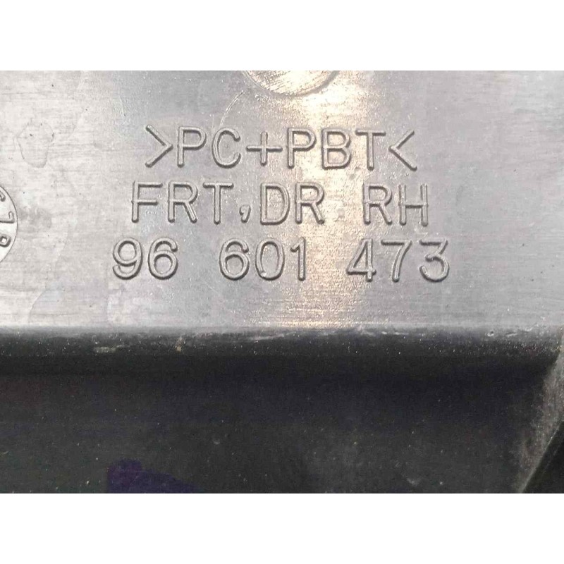 Recambio de maneta exterior delantera derecha para chevrolet matiz 1.0 cat referencia OEM IAM 96601473  