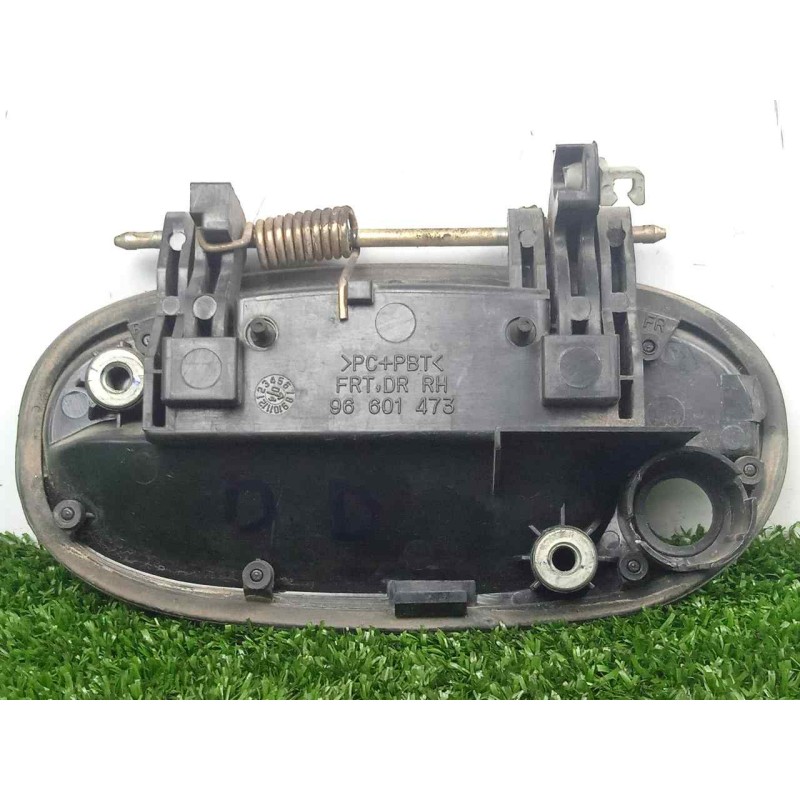 Recambio de maneta exterior delantera derecha para chevrolet matiz 1.0 cat referencia OEM IAM 96601473  