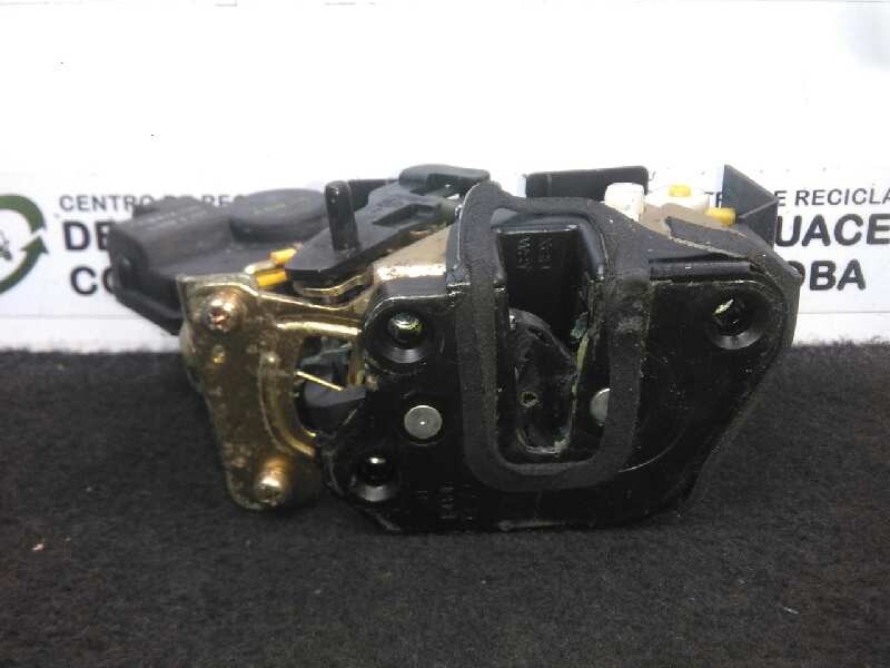 Recambio de cerradura puerta trasera derecha para hyundai terracan (hp) 2.9 crdi cat referencia OEM IAM  5.PINES 