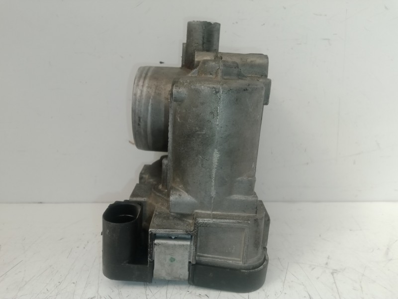 Recambio de caja mariposa para fiat grande punto (199) 1.2 cat referencia OEM IAM 55192786-C146-40SMF10  