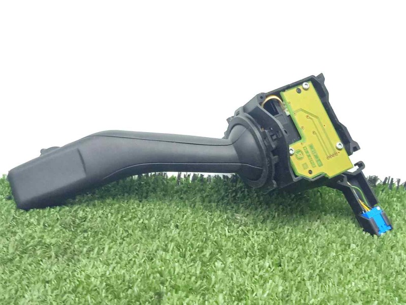 Recambio de mando limpia para volkswagen golf v berlina (1k1) 1.6 referencia OEM IAM 1K0953519  