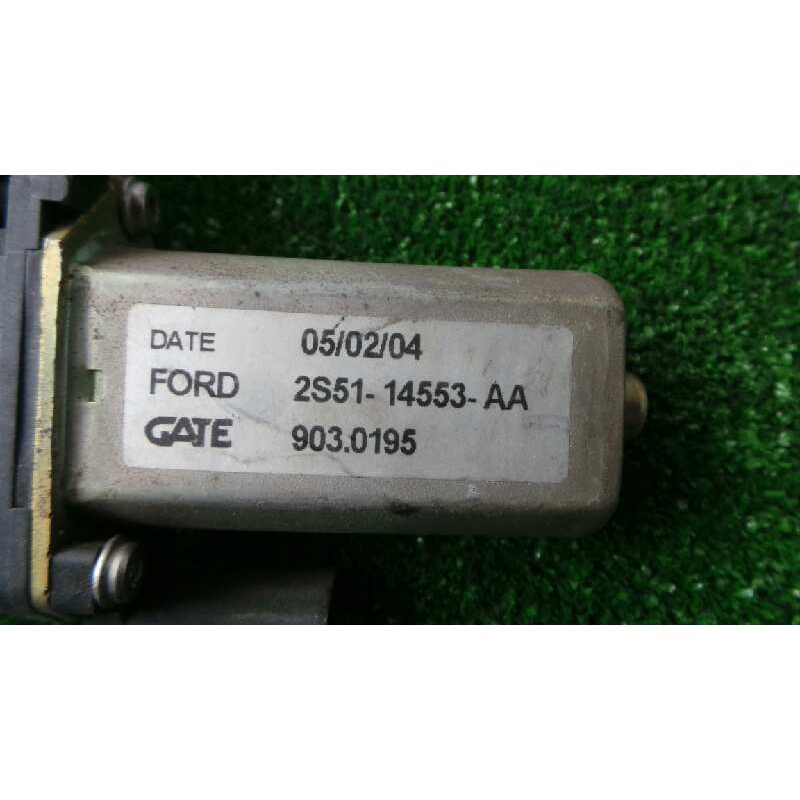 Recambio de motor elevalunas delantero derecho para ford fiesta (cbk) ambiente referencia OEM IAM 2S5114553AA  