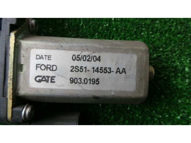 Recambio de motor elevalunas delantero derecho para ford fiesta (cbk) ambiente referencia OEM IAM 2S5114553AA  