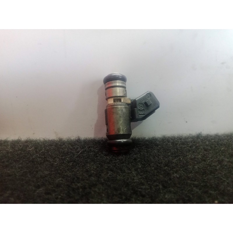 Recambio de inyector para fiat panda (169) 1.2 cat referencia OEM IAM NOTIENEREFERENCIA  