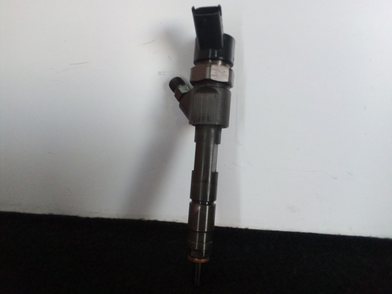 Recambio de inyector para renault kangoo 4x4 1.9 dti diesel referencia OEM IAM 0445110109-0445110109A  