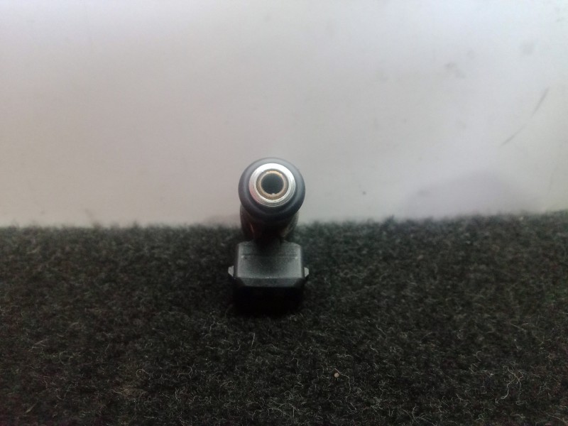 Recambio de inyector para fiat panda (169) 1.2 cat referencia OEM IAM NOTIENEREFERENCIA  