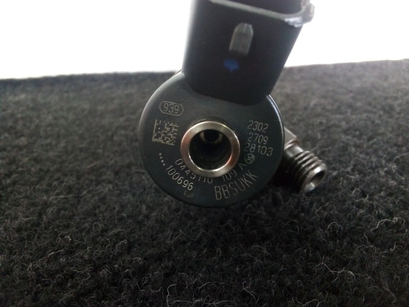 Recambio de inyector para renault kangoo 4x4 1.9 dti diesel referencia OEM IAM 0445110109-0445110109A  