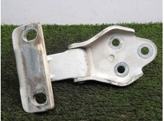 Recambio de bisagra para iveco daily furgón 2.3 diesel cat referencia OEM IAM 504131917 DELANTERA DERECHA