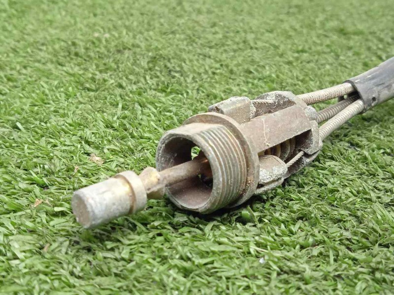 Recambio de retrovisor derecho para volkswagen golf ii (191/193) referencia OEM IAM  MANUAL NEGRO.PLASTICO