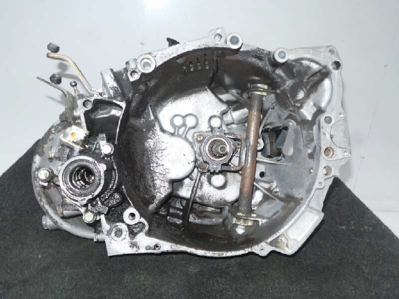 Recambio de caja cambios para peugeot 405 berlina 1.9 diesel referencia OEM IAM 20CH73 MANUAL 5.VELOCIDADES