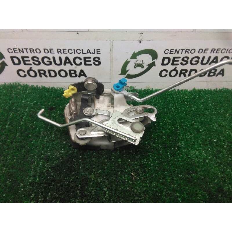 Recambio de cerradura puerta delantera derecha para hyundai h 1 2.5 crdi cat referencia OEM IAM  H1. 