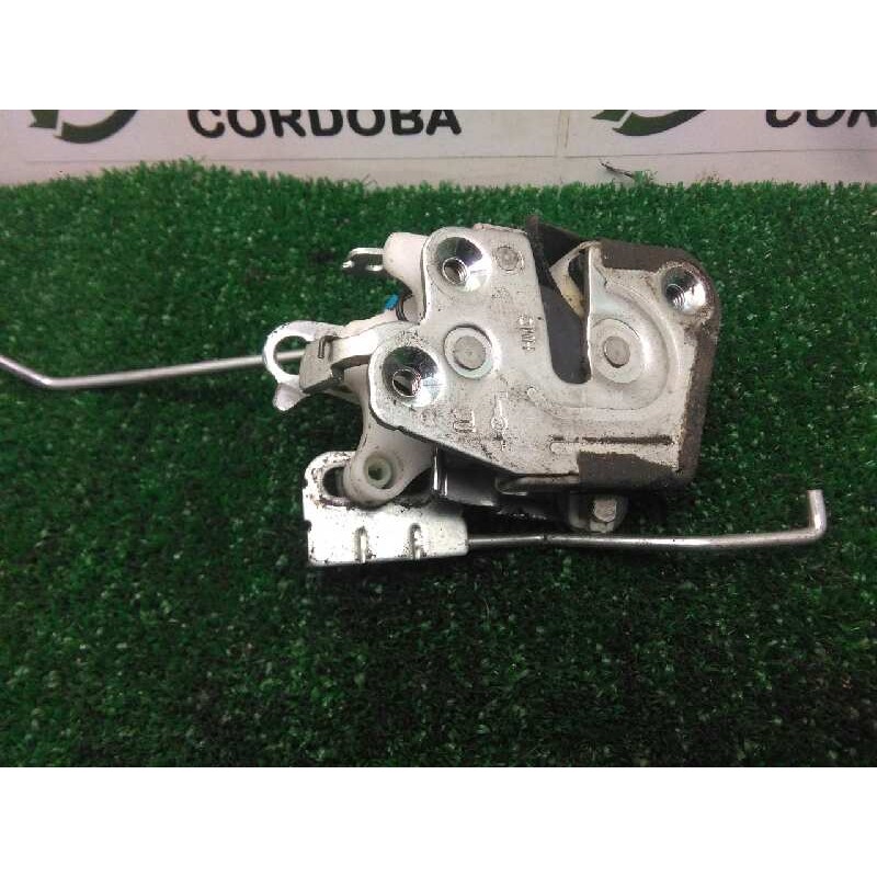 Recambio de cerradura puerta delantera derecha para hyundai h 1 2.5 crdi cat referencia OEM IAM  H1. 