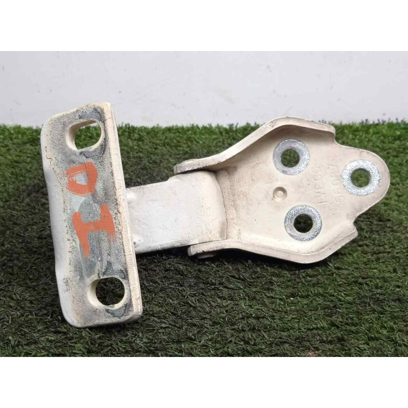 Recambio de bisagra para iveco daily furgón 2.3 diesel cat referencia OEM IAM 504131917 DELANTERA IZQUIERDA