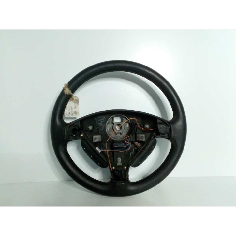 Recambio de volante para opel astra f berlina referencia OEM IAM 090538275 CUERO 