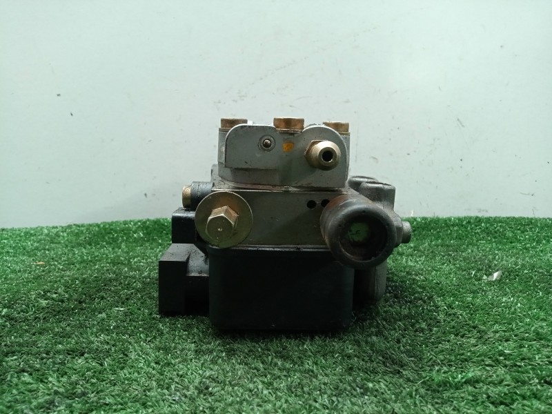 Recambio de abs para citroën xantia berlina 2.1 turbodiesel referencia OEM IAM 10050188033-2993M  