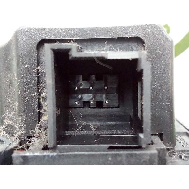 Recambio de motor trampilla calefaccion para peugeot 207 1.6 16v hdi referencia OEM IAM F663746XC 6.PINES 