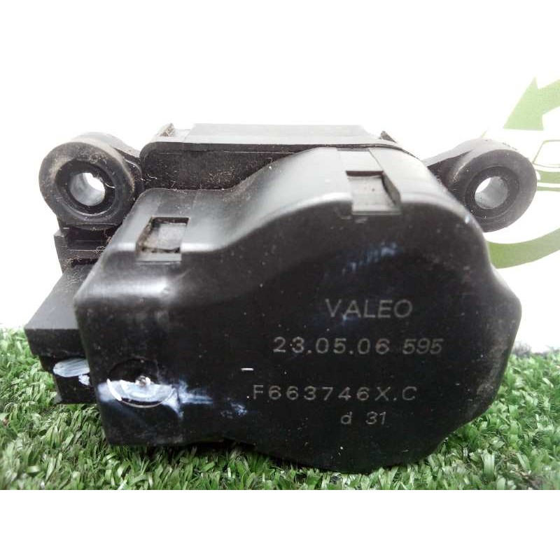 Recambio de motor trampilla calefaccion para peugeot 207 1.6 16v hdi referencia OEM IAM F663746XC 6.PINES 