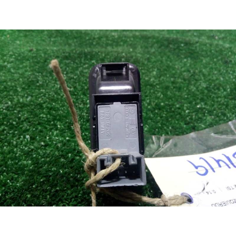 Recambio de mando elevalunas trasero izquierdo para volkswagen polo (6c1) 1.2 tsi referencia OEM IAM 6C0959855-6R0867255  