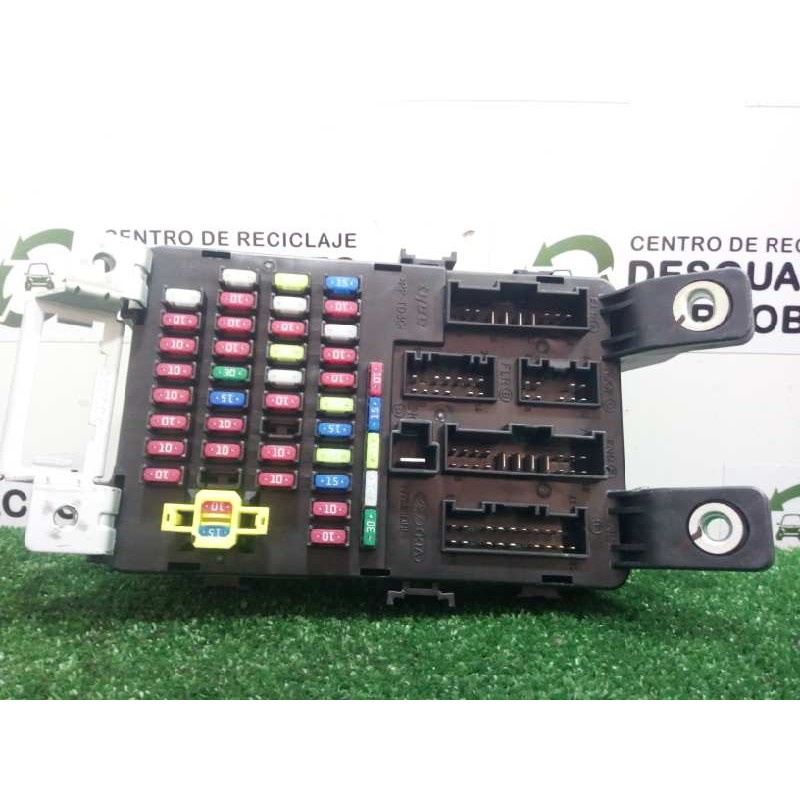 Recambio de caja reles / fusibles para hyundai accent (mc) 1.5 crdi cat referencia OEM IAM 919501G010 NUEVO TYCO