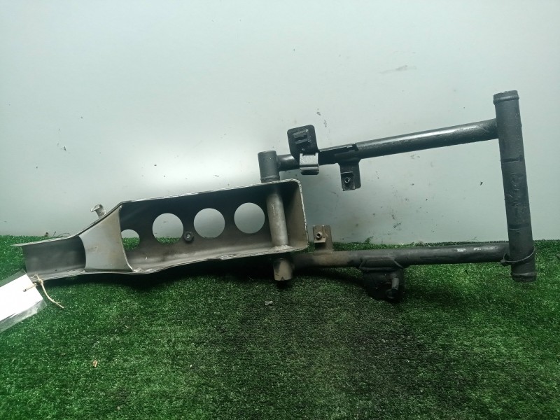 Recambio de soporte motor para bmw f 650 referencia OEM IAM 46517650212 R13 - 00-06 