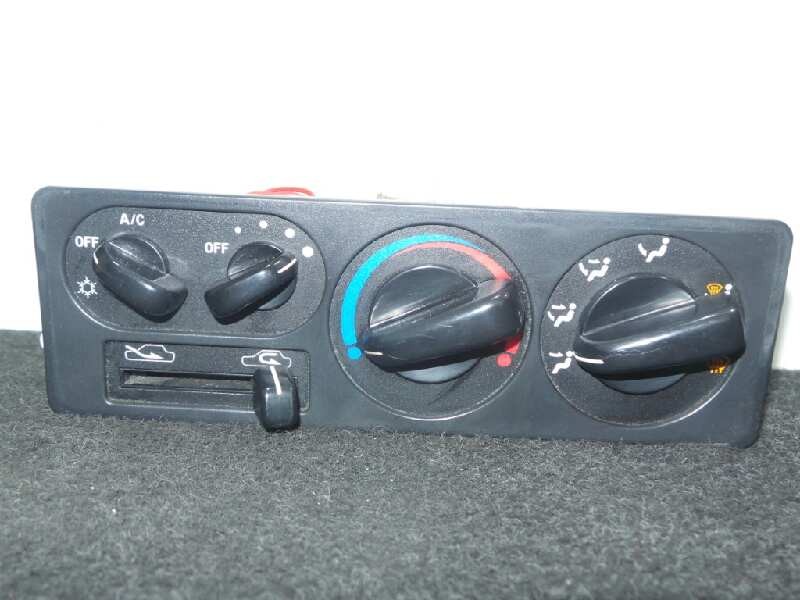 Recambio de mando calefaccion / aire acondicionado para mitsubishi santamo (hyundai) 2.0 cat referencia OEM IAM   