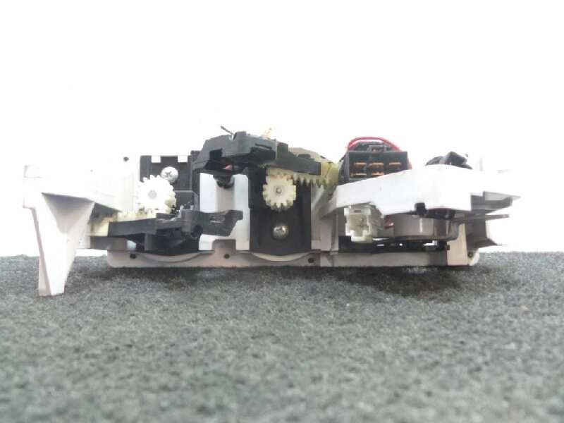 Recambio de mando calefaccion / aire acondicionado para mitsubishi santamo (hyundai) 2.0 cat referencia OEM IAM   