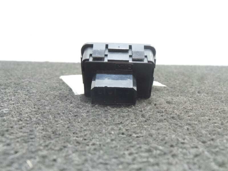 Recambio de mando retrovisor para mitsubishi santamo (hyundai) 2.0 cat referencia OEM IAM 9353028000  7 PINES