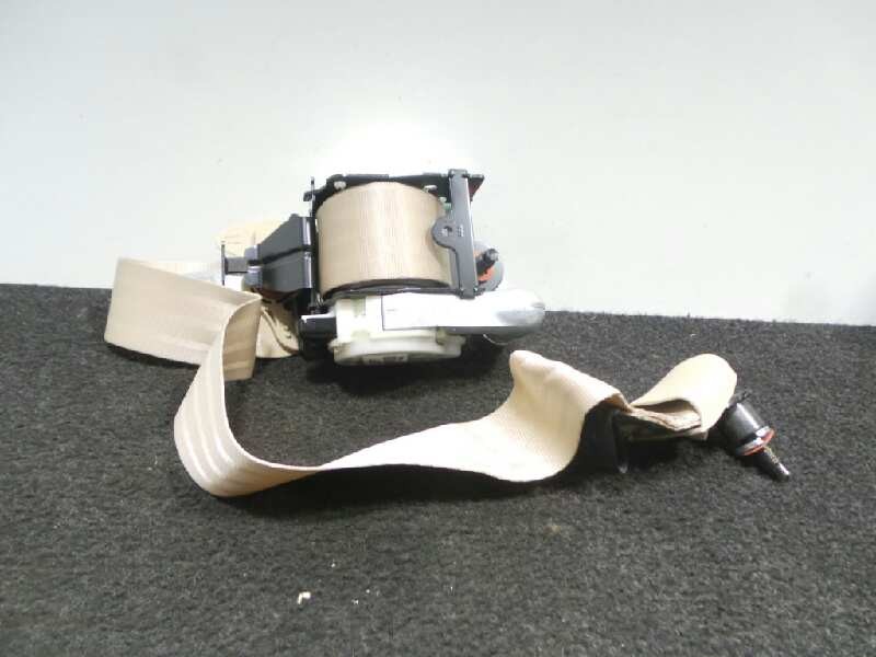 Recambio de cinturon seguridad delantero derecho para kia rio referencia OEM IAM 888801G100RU  NUEVO