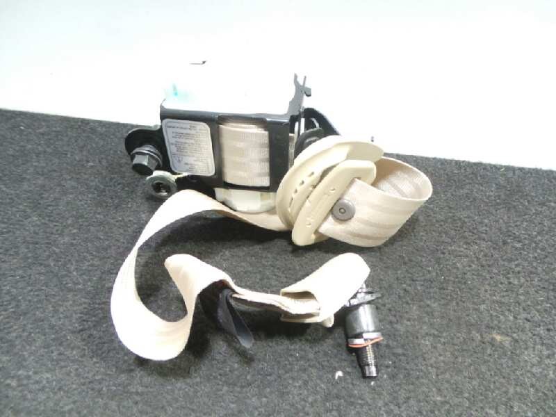 Recambio de cinturon seguridad delantero derecho para kia rio referencia OEM IAM 888801G100RU  NUEVO