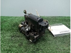 Recambio de cerradura puerta delantera derecha para renault master ii phase 2 caja cerrada 2.5 dci diesel cat referencia OEM IAM