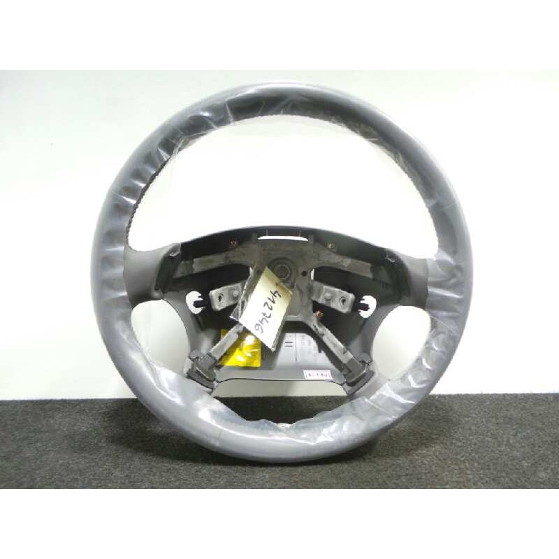 Recambio de volante para kia opirus 3.5 v6 cat referencia OEM IAM 561113F000-561103F100M CUERO NUEVO