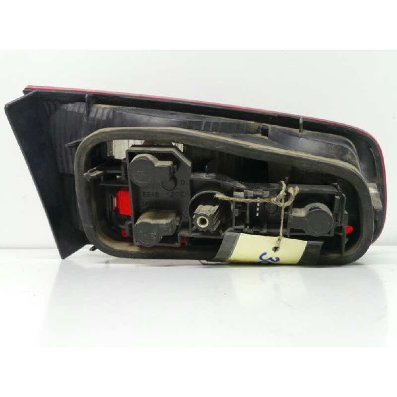 Recambio de piloto trasero central para renault laguna ii (bg0) referencia OEM IAM 9072 01-05 INTERIOR