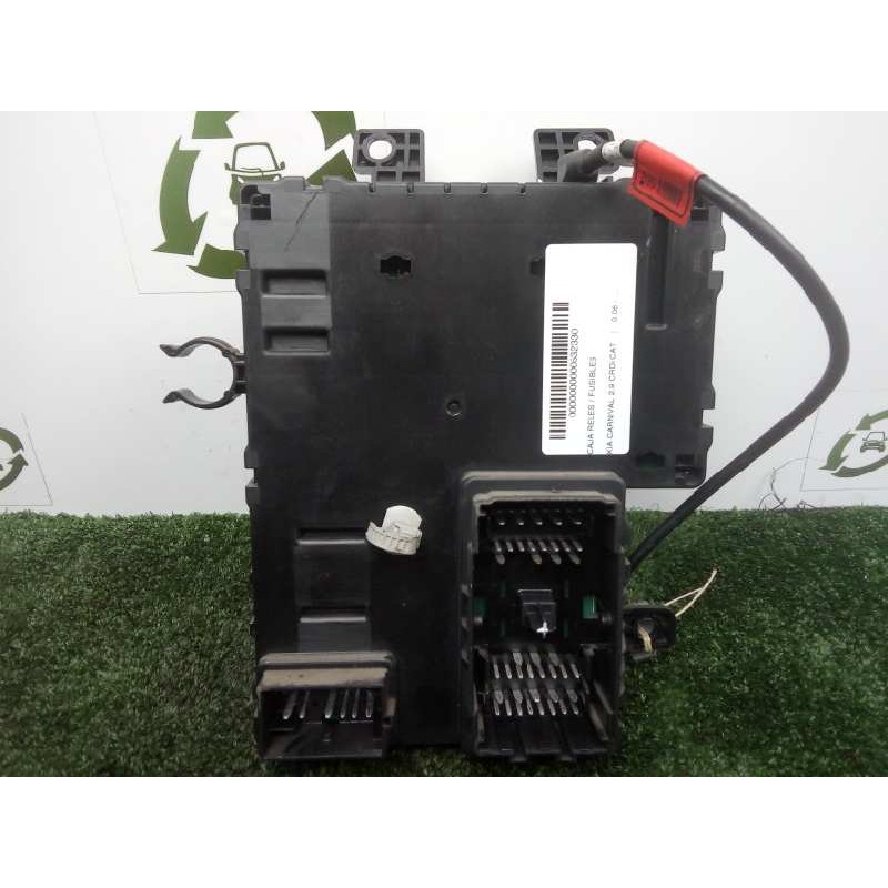 Recambio de caja reles / fusibles para kia carnival 2.9 crdi cat referencia OEM IAM 919544D270  